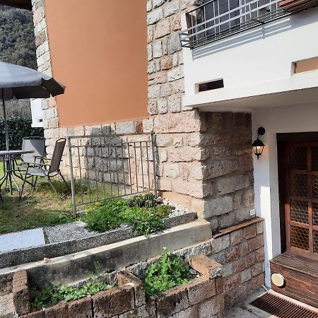 Casa Villa Kitty ริวาเดลการ์ดา ภายนอก รูปภาพ